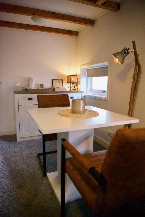 Bed and Breakfast De Slaapmuts Winsum  Экстерьер фото